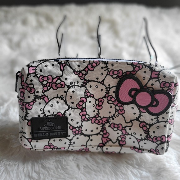 Impressions Hello Kitty Makeup Bag Cosmetic Bag Travel Case Cute Bow - Picture 1 of 7